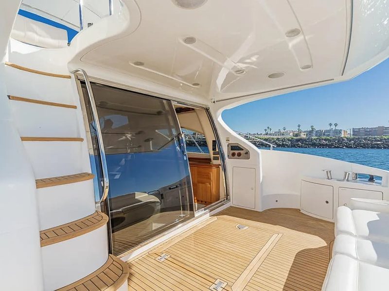 TruLou yacht - Aft Deck Seating Marina View
